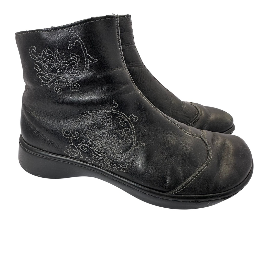 Naot Black Leather Embroidered Floral Ankle Boots Womens 38 L7 Side Zip Israel